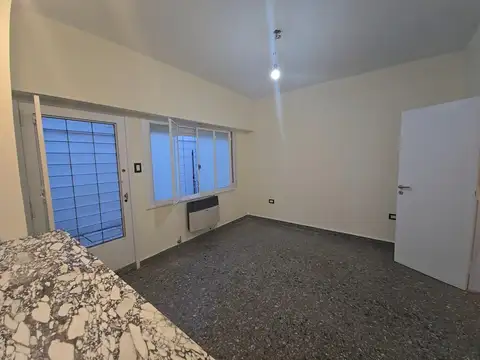 Depto Tipo Casa en Venta de 1 dormitorio