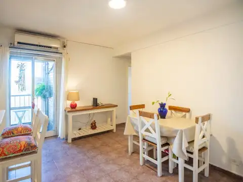 Avenida Presidente Perón 400 , Piso 2