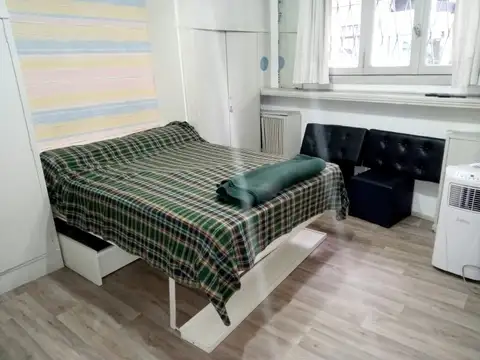 Paraguay 2000, Piso pb