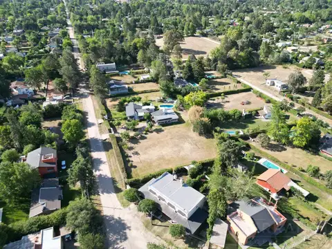 Lote de terreno en Venta. 760 m2. Barrio Parque Sakura, Exaltación de la Cruz.