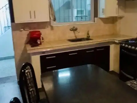 Depto Tipo Casa 3 ambientes con 1 baño