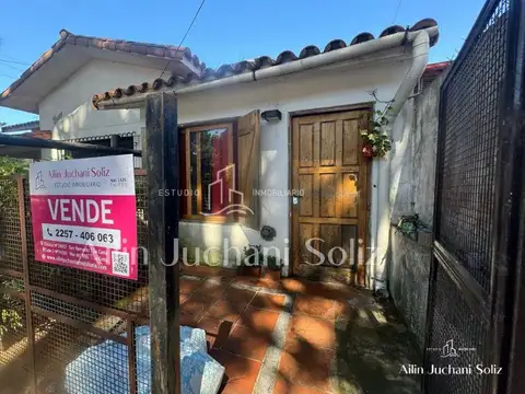 Casa 3 ambientes con 1 baño