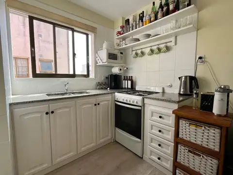 VENTA DPTO SEMIPISO SAN CRISTOBAL BALC Y COCH