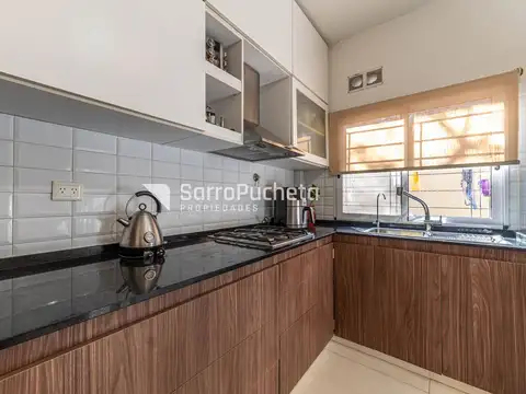 Casa en Venta en Moron Sur, USD 160.000