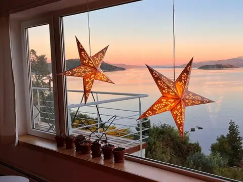 Complejo 6 deptos Vista y Acceso Lago Bustillo km5