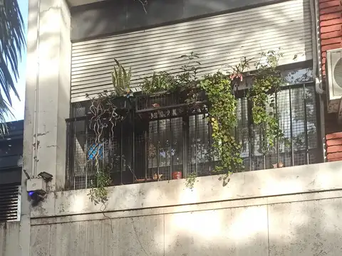 2 Ambientes PB con Patio