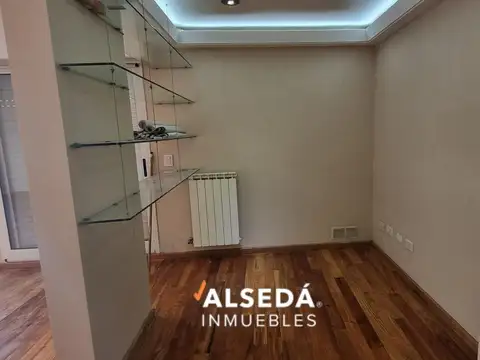 Departamento en Alquiler con 1 cocheras