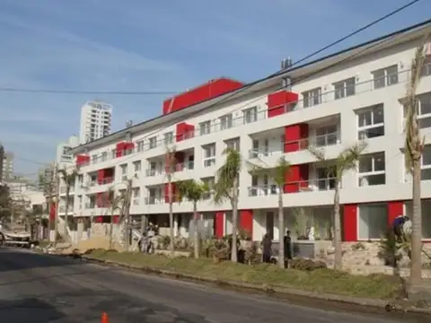 COCHERA EN ALQUILER "BARON CENTER" LOMAS DE ZAMORA