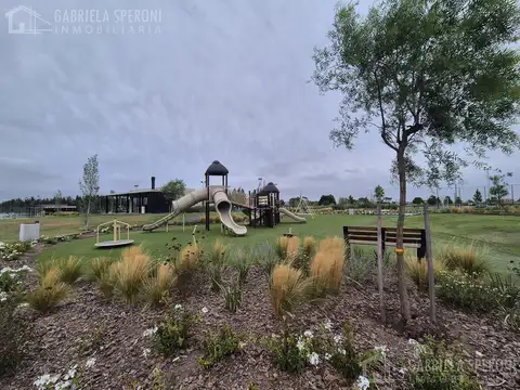 Terreno en Venta 30  mts Fondo