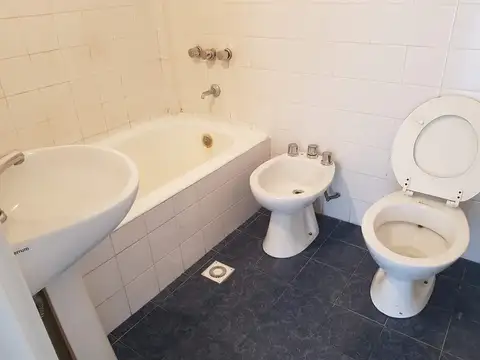 Departamento en Alquiler en Olivos Maipú/Uzal, $ 720.000