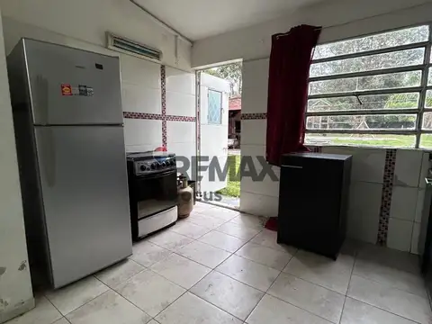 Casa 4 ambientes con 1 baño