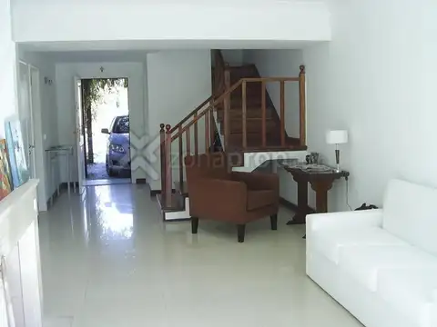 Departamento 5 ambientes con 4 baños