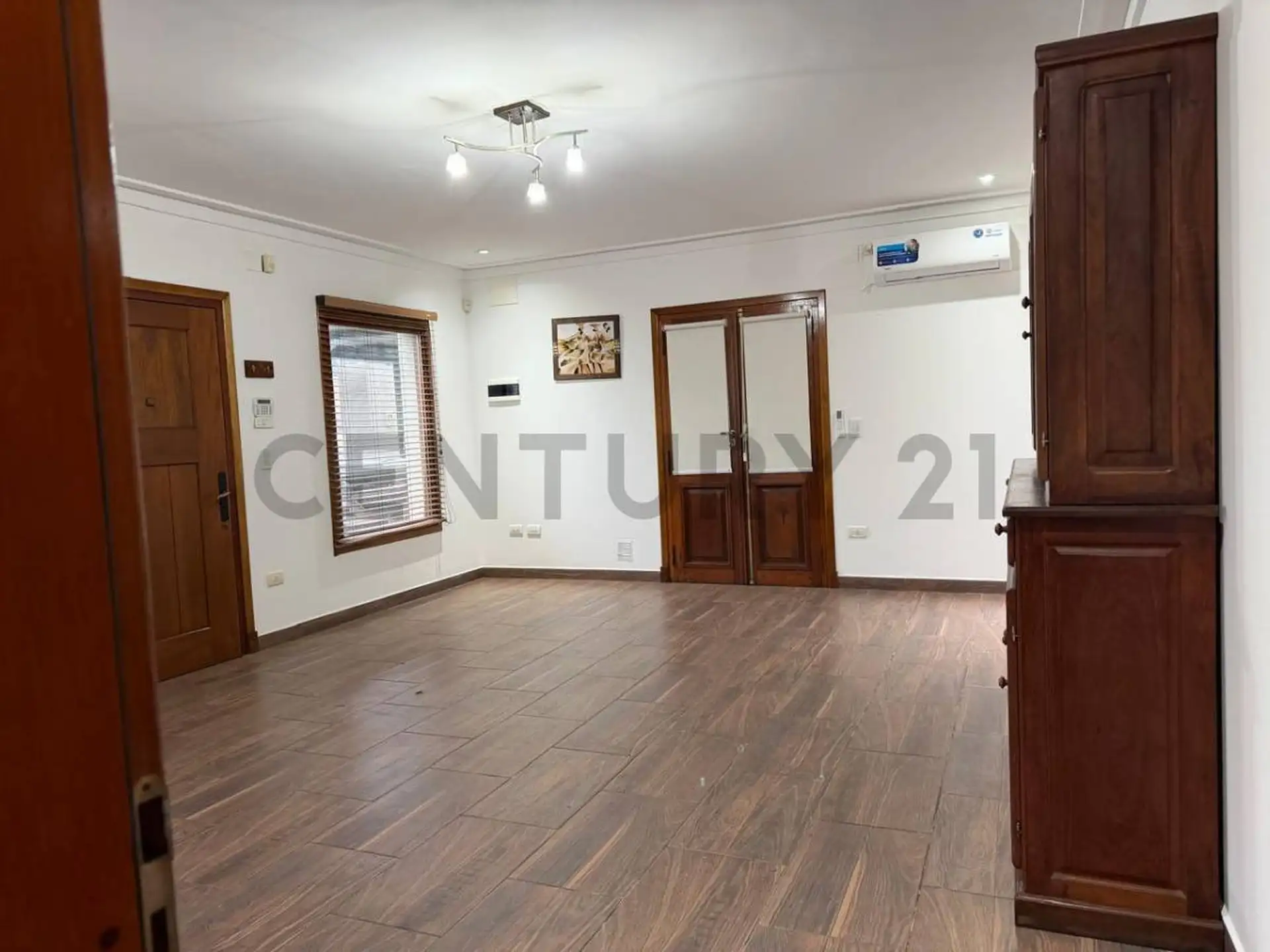 Venta casa 4 ambientes con quincho en Balcarce