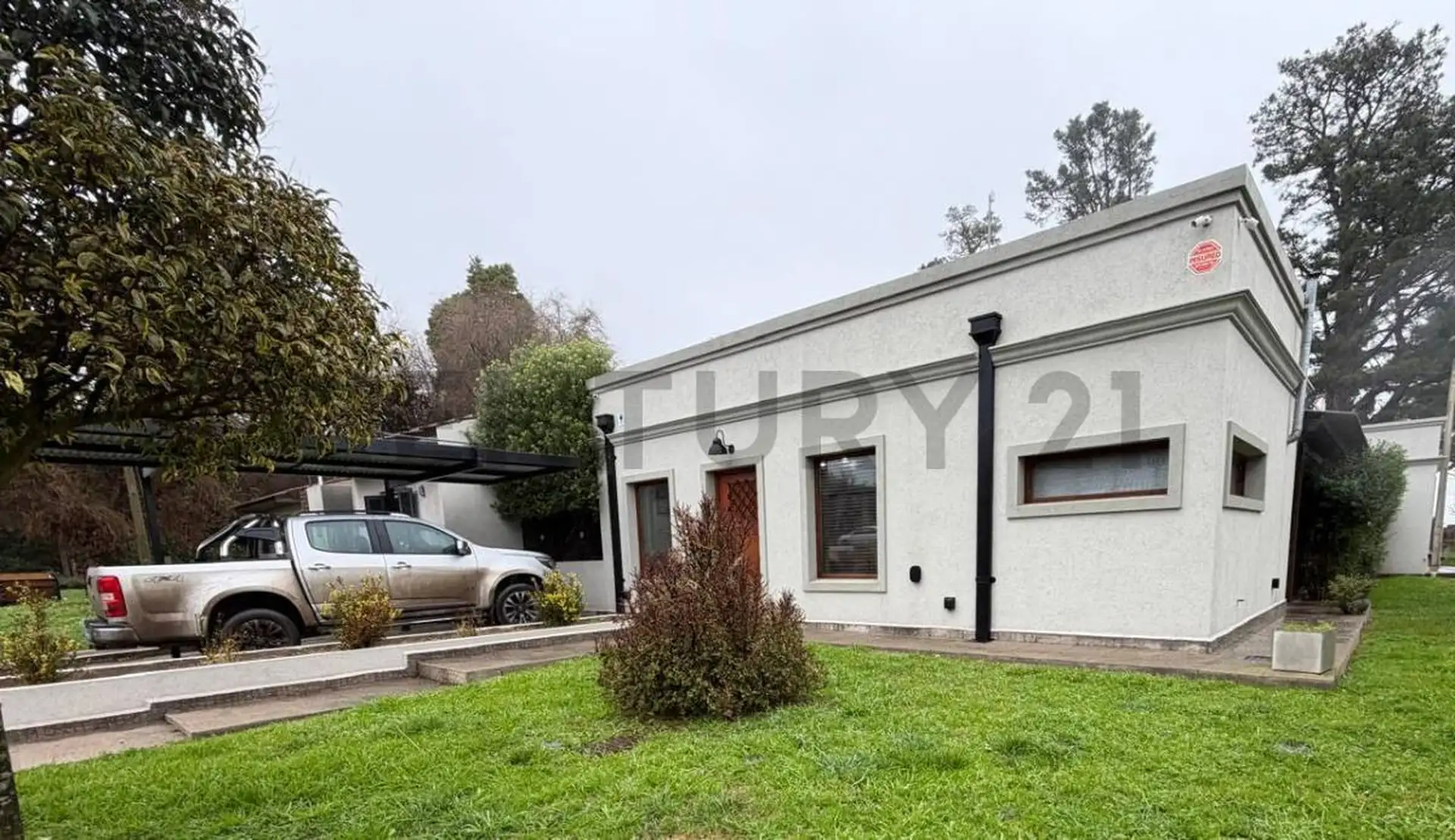 Venta casa 4 ambientes con quincho en Balcarce
