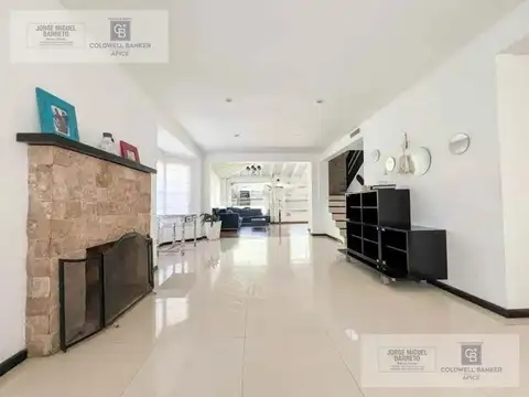 Casa en Venta de 5 dormitorios