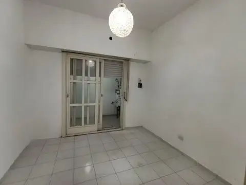 Depto Tipo Casa 2 ambientes con 1 baño