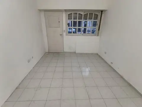 Depto Tipo Casa en Venta de 2 ambientes