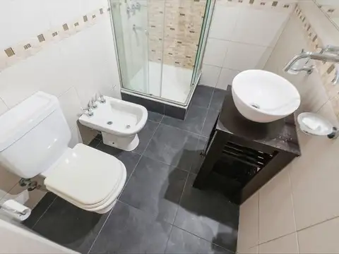 VENTA PH 4 AMB + DEPENDENCIA BALCON - CABALLITO
