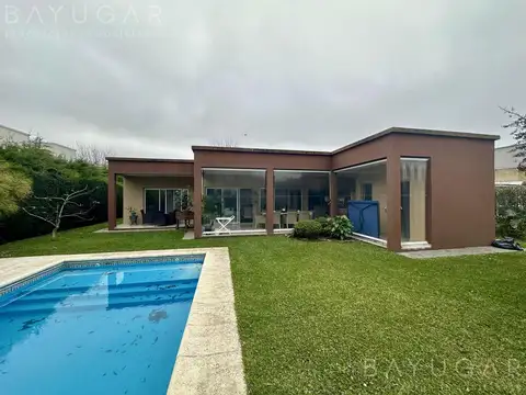 Alquiler - Casa en Country Barrancas de Iraola