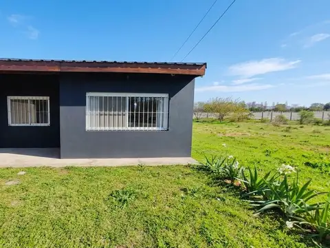 CASA EN VENTA EN FRUTOS GONZALEZ ESCOBAR UF1