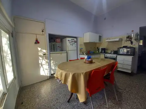 Depto Tipo Casa en Venta en Villa Bonich, USD 75.000
