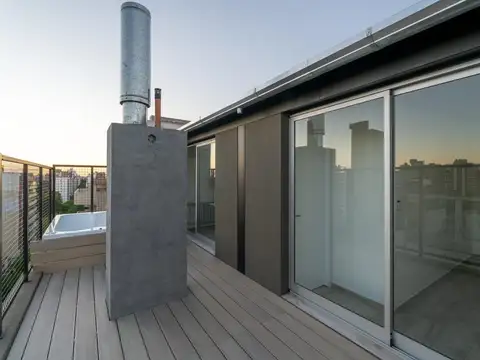 Exclusivo Depto 3 Dormitorios Con Cochera Y Terraza Única - A Pasos De Bv. Oroño (Barrio Lourdes)