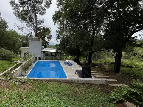 VENTA CASA 2 DORMITORIOS Y PILETA CIUDAD AMERICA