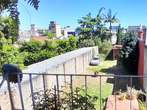 GALPÓN C/2 VIVIENDAS EN VENTA EN JOSÉ INGENIEROS