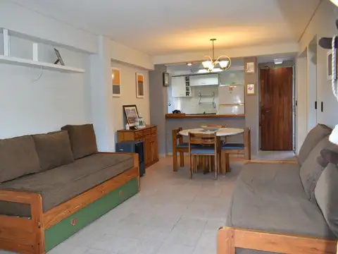 Departamento en Alquiler Temporal en Villa Gesell, $ 100.000