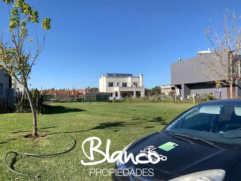 Terreno en Venta, FOT 1