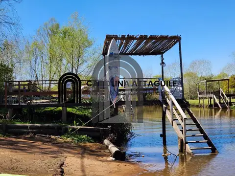 Casa en Venta en Tigre Delta, 3 Cabañas y Escuela de Kayak