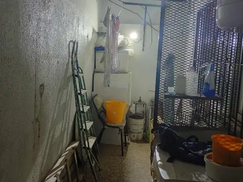 Depto Tipo Casa en Venta en Ramos Mejia Sur, USD 65.000