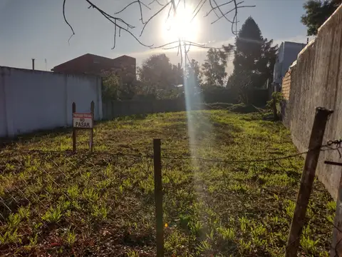 Terreno en Venta 12,10  mts Frente