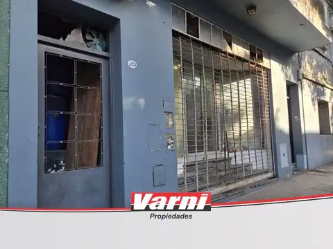 VENTA LOCAL C/ SÓTANO S/ EXPENSAS PATERNAL