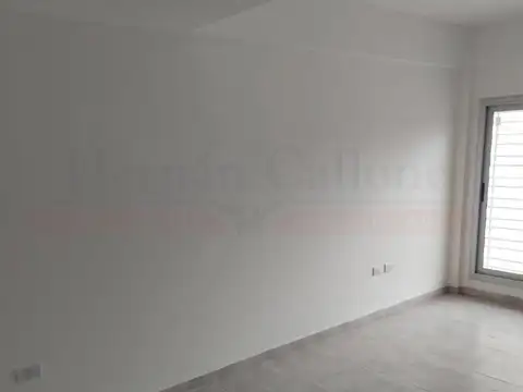 Departamento en Alquiler con 1 cochera