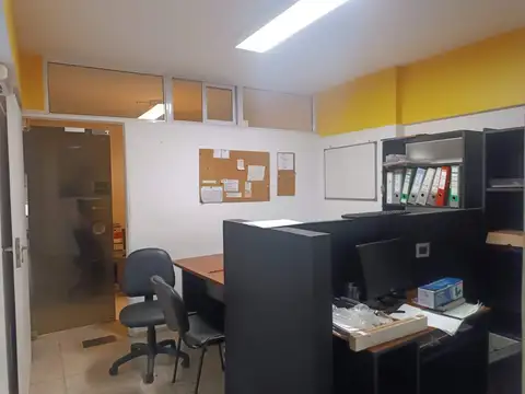 Excelente oficina super luminosa amoblada