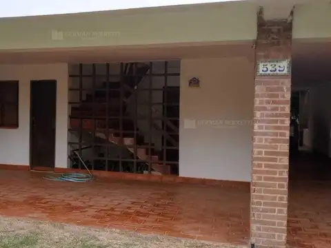Casa 4 ambientes con 1 baño