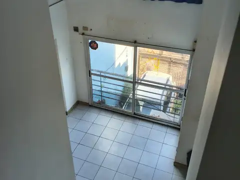 PH de 2 amb en doble altura con balcon aterrazado SIN EXPENSAS!