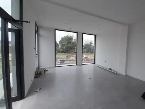 Local en Funes Don Mateo