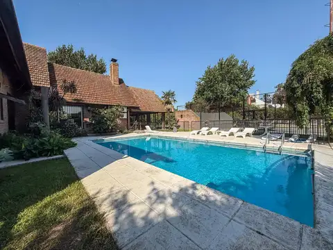 Casa en venta en  Lomas de San Isidro