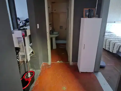 Depto Tipo Casa en Venta 50 años