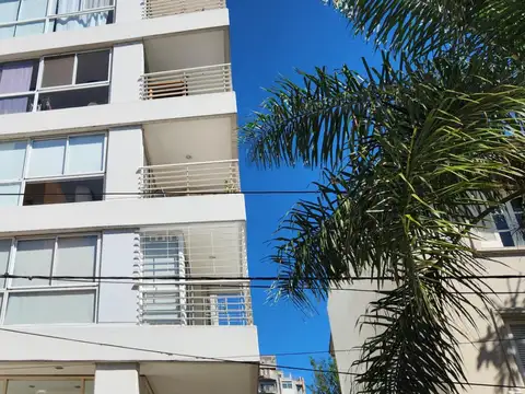 Aguiar 100, Piso 3°