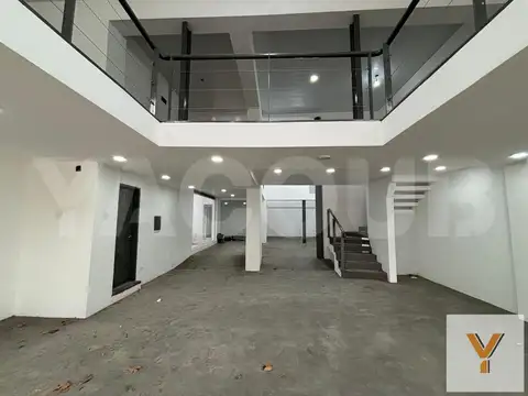Edificio Comercial en alquiler - 3 Plantas - La Plata 