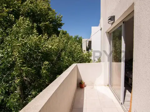 Martiniano Leguizamon 600, Piso 3
