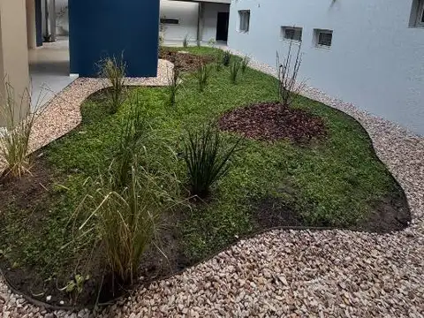 Avenida Caseros 2400