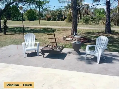 CASA EN VENTA EN SOLARES DEL CARCARAÑÁ CON PISCINA