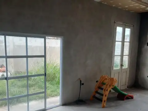 Galpon en Venta en Ezpeleta Oeste, USD 85.000