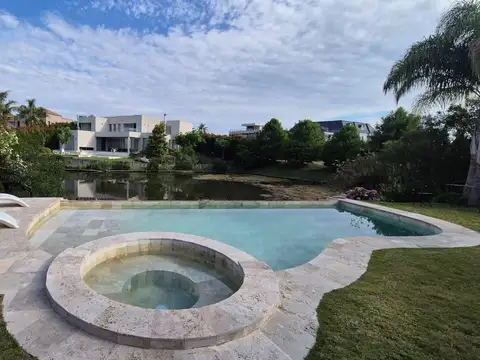 Casa en Alquiler Temporal al Norte