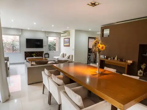 Casa en Venta al Noroeste