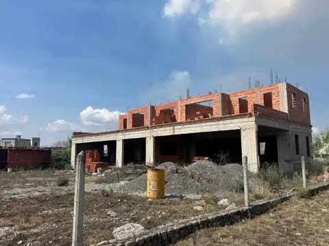 VENTA CASA EN CONSTRUCCION LAS QUINTAS SL CHICO